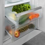 Liebherr-bt -Контейнер EasyFresh на направляющих